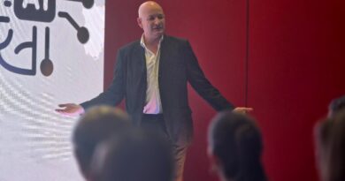 CEO DE PIRELLI MÉXICO DESTACA PARTICIPACIóN DE JóVENES UNIVERSITARIOS EN SU EMPRESA DE GUANAJUATO